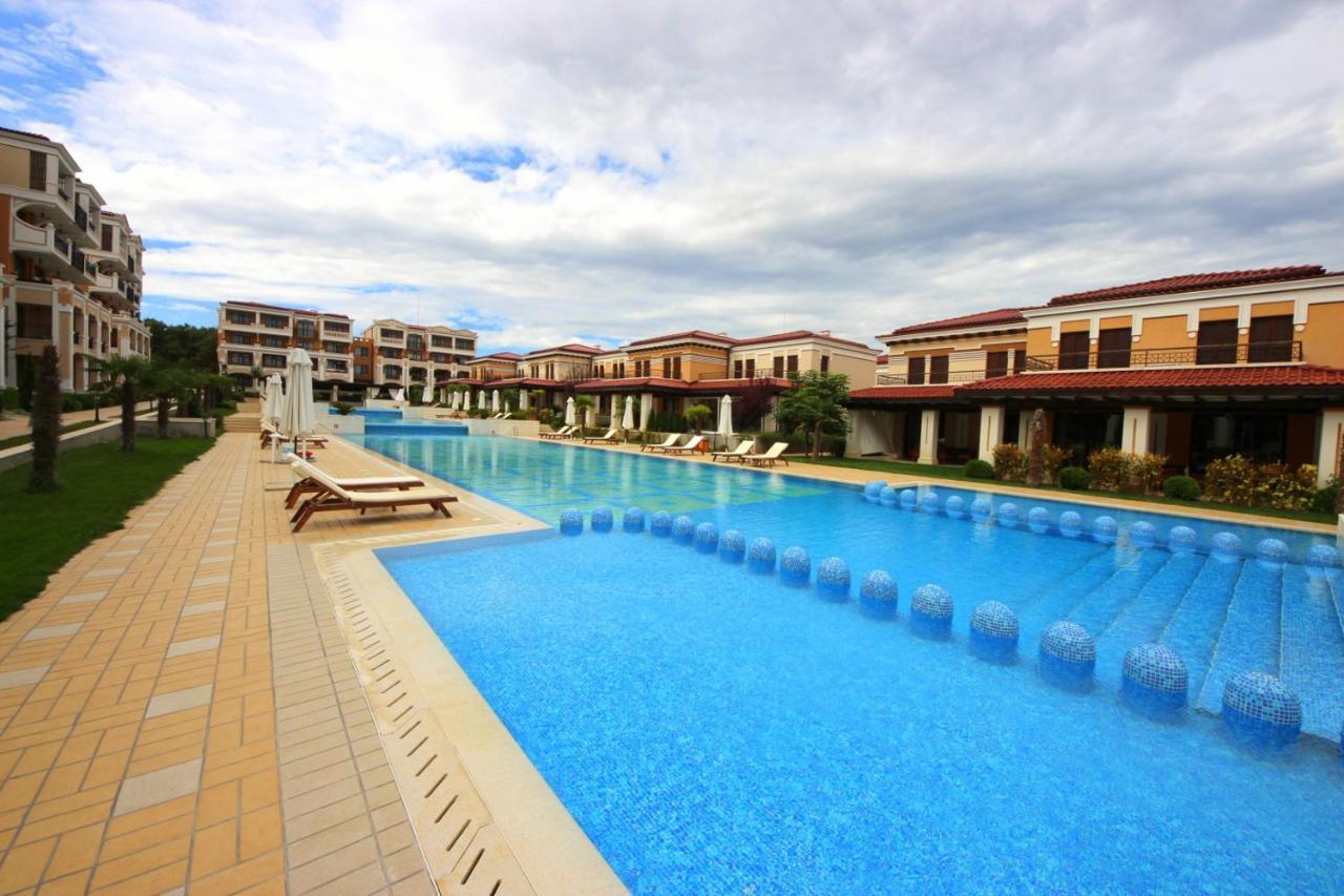 Green Life Beach Resort Apartment Szozopol Kültér fotó